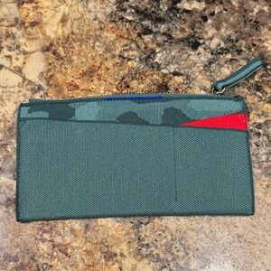 Rothy's Mistletoe Zip Wallet
